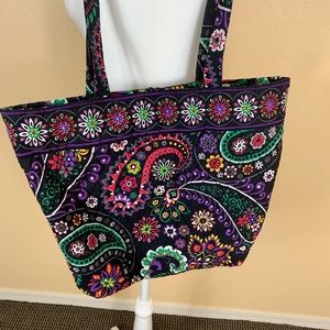 Bella Taylor Tote